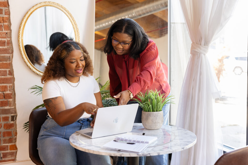 Ashley of Solution Integrators helps a client understand how to use the Kit MCP + Claude to better understand her email marketing data